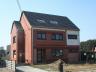 Zéér ruime woning met 4 slaapkamers op een perceel van 21a96ca! Vlakbij het centrum van Oevel gelege